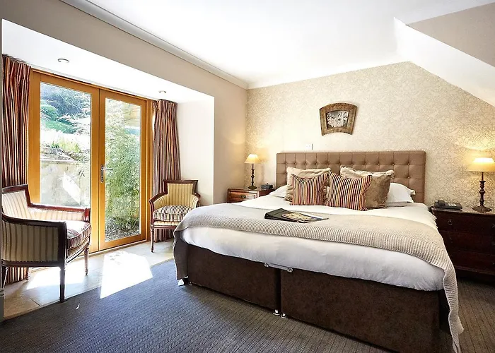 Dorian House Boutique B&B - Free Parking!